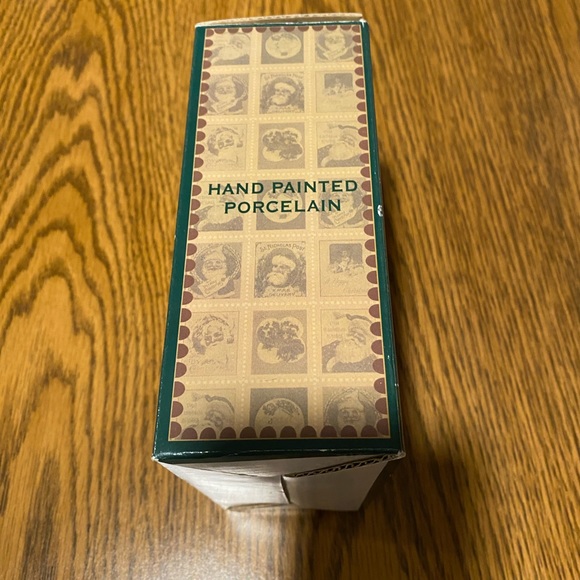 Mr&Mrs.Claus Bobble Heads - Picture 8 of 14